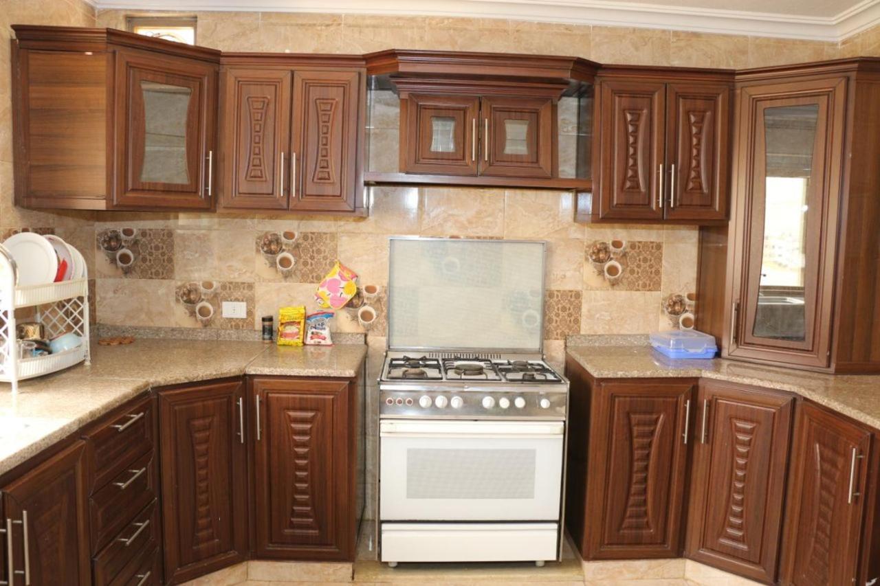 Noor Apartment Вади Муса Экстерьер фото